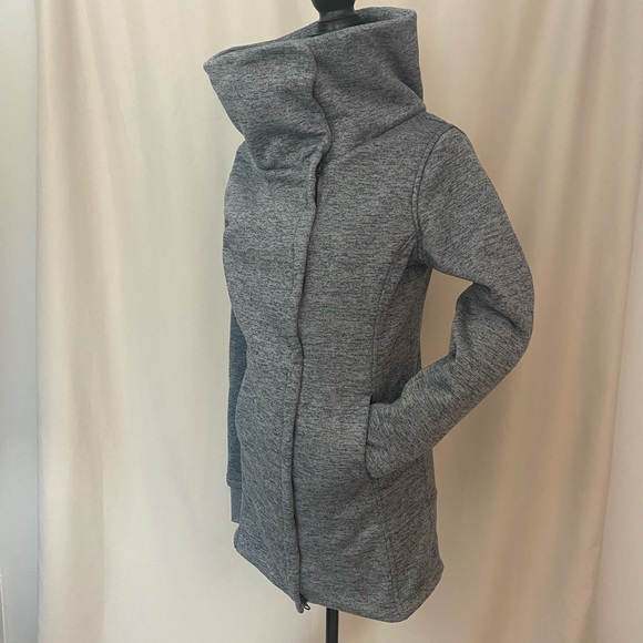 Mondetta quilted jogging sweater - Picture 1 of 3